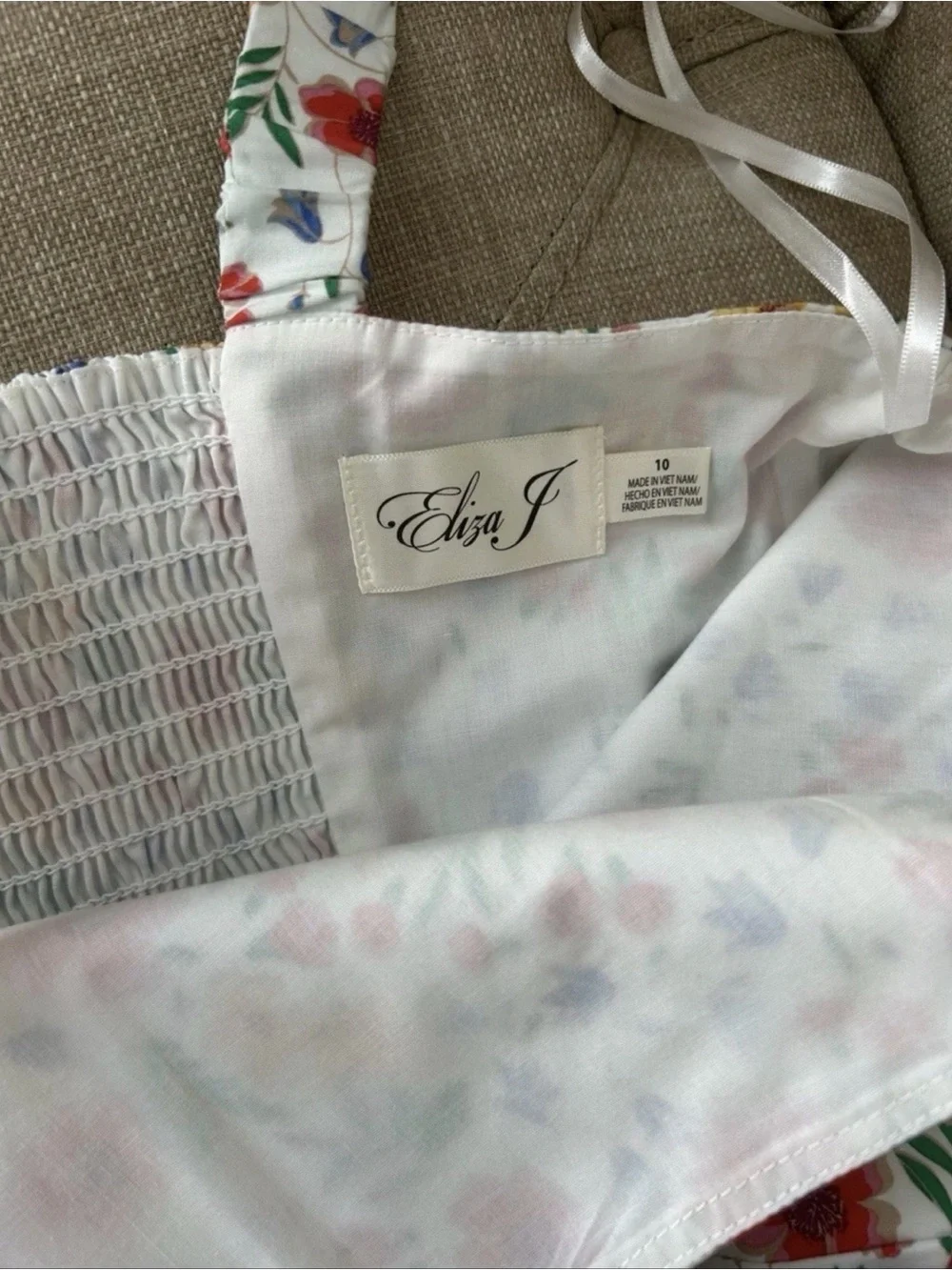 Eliza J $138 White Floral Tiered Sundress Pink Blue Green Trim Size 10 - Picture 7 of 9